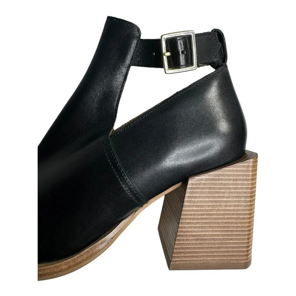 FREE PEOPLE BRADY BUCKLE SHOEBOOT IN BLACK  SZ: 40/9.0-9.5 - Picture 10 of 14